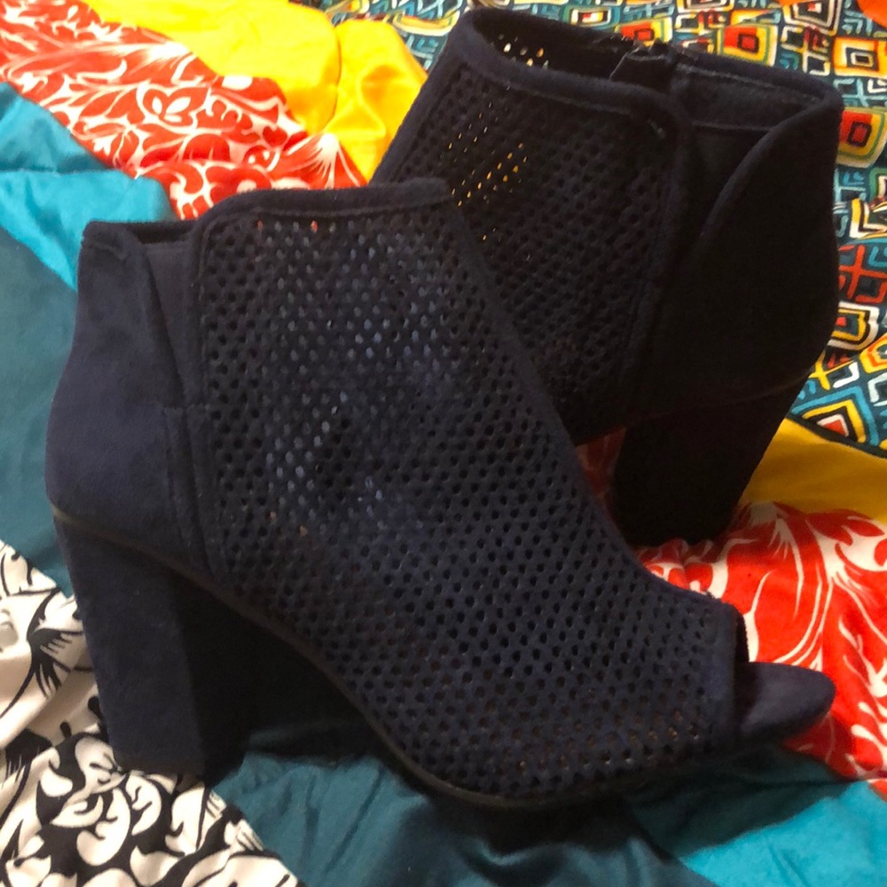 Navy blue shoes